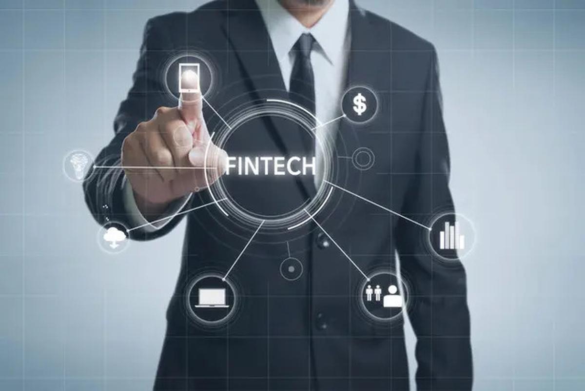 Patuhi Aturan OJK, Fintech Alokasikan 2,5% Biaya Tenaga Kerja untuk Pelatihan SDM