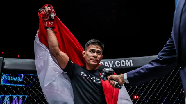 Petarung Indonesia Eko Roni Menang di One Championship bertajuk One: Lights Out