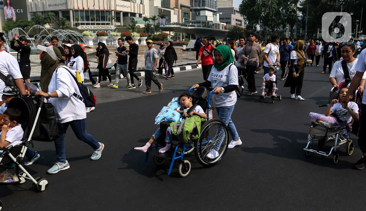 Pada peringatan ini, mereka mengaspirasikan suara mereka untuk menghilangkan stigma dan diskriminasi terhadap orang-orang yang memiliki cerebral palsy. (Liputan6.com/Angga Yuniar)