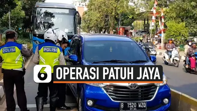 VIDEO: Operasi Patuh Jaya, Pengendara Buang Surat Tilang Polisi