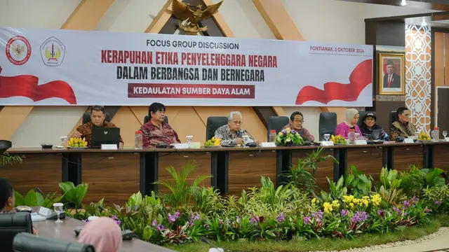Focus Group Discussion (FGD) bertema Kerapuhan Etika Penyelenggara Negara dalam Berbangsa dan Bernegara: Kedaulatan Sumber Daya Alam yang diselenggarakan Badan Pembinaan Ideologi Pancasila (BPIP) di Universitas Tanjung Pura, Pontianak, Kalimantan Barat, R