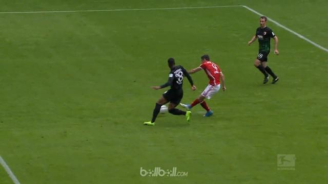 Berita video pesta gol Bayern Munchen ke gawang Augsburg. This video presented by BallBall.