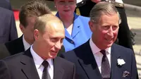 Presiden Rusia Vladimir Putin dan Pangeran Inggris Charles (Newsweek)