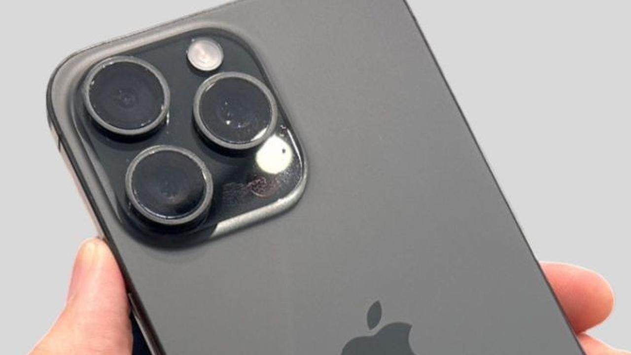 Apple Tuding Aplikasi Ini Jadi Biang Kerok iPhone 15 Cepat Panas