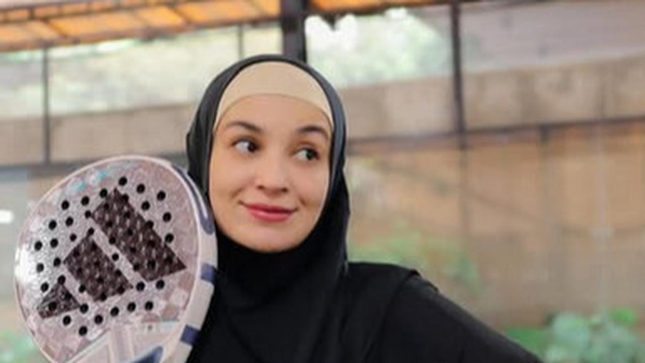 Potret Shireen Sungkar Main Padel Tetap Syar'i Curi Perhatian, Bukti Tetap Bisa Jaga Penampilan saat Olahraga