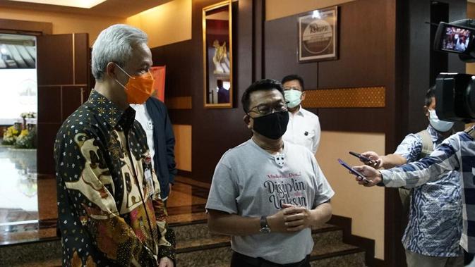 Kepala Staf Kepresidenan Jenderal (Purn) Moeldoko bertemu Gubernur Jawa Tengah Ganjar Pranowo kampayekan protokol kesehatan 3 M melalui pendekatan budaya (Foto:KSP)