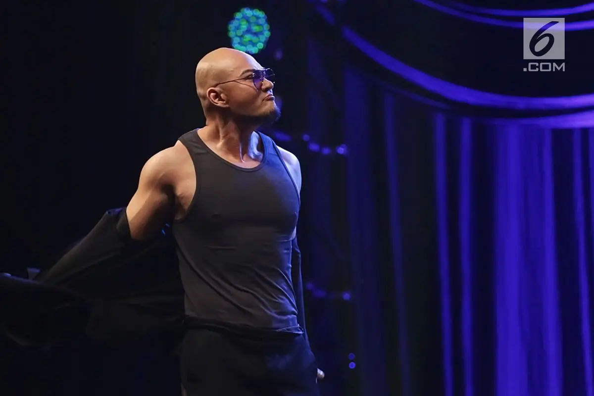 Deddy Corbuzier dan Pandji Bikin Heboh Panggung JICOMFEST 2019