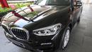 Tampil depan BMW X3 sDrive20i terbaru sebelum test drive di Kawasan BSD, Tangerang Selatan, Banten, Rabu (20/3). Seri BMW X3 sDrive20i ini dapat melintasi segala macam rintangan medan. (merdeka.com/Dwi Narwoko)