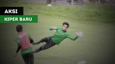 Berita video beberapa aksi dari kiper baru Timnas Indonesia U-23, Muhammad Ridho, dalam latihan yang digelar di Lapangan ABC Senayan, Senin (19/2/2018).