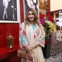 Ussy Sulistawaty dan Andhika Pratama gelar Akikah anak ke-4 (Nurwahyunan/bintang.com)