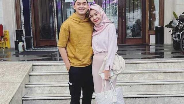 6 Potret Ikbal Fauzi dan Istri Usai Menikah, Umumkan Hamil Anak Pertama