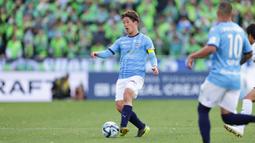 Sementara Yokohama FC jadi tim yang turun kasta musim depan. Yokohama FC jadi juru kunci klasemen dengan hanya mengumpulkan 29 angka. (Dokumentasi J.League)