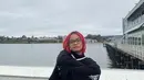 Tengah dikabarkan dekat dengan pria bule, Cinta Kuya selalu totalitas berpose dengan kostum anime yang ia beli. Hobi tersebut selalu ia geluti berkat dukungan dari kedua orang tua di tanah air. (Liputan6.com/IG/cintakuya)