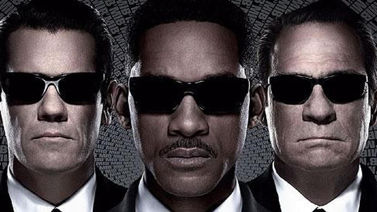 Men In Black 3' geser 'The Avengers' dari puncak box office
