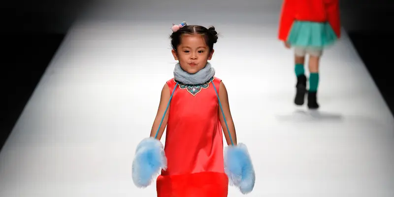 Model-Model Cilik di China Fashion Week