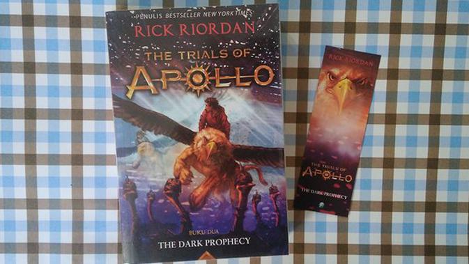Review Trials Of Apollo 2 The Dark Prophecy Rick Riordan Fashion Fimela Com