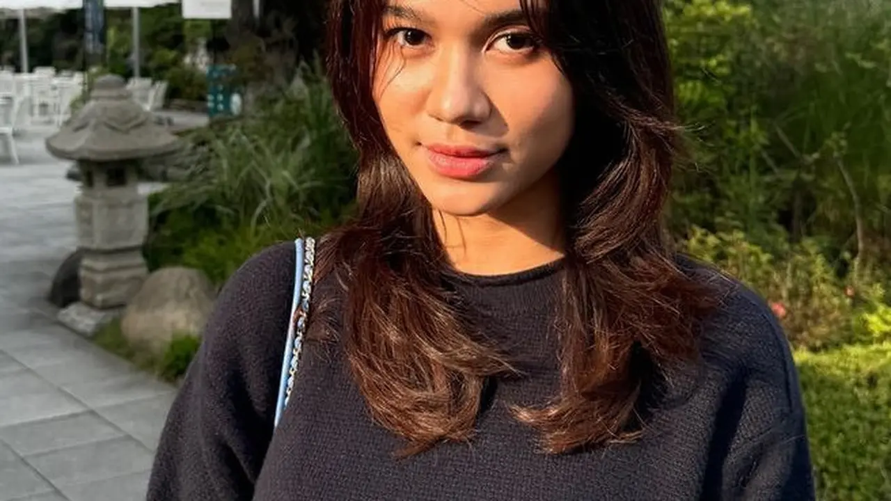 Azizah Salsha dengan potongan rambut barunya. [@azizahsalsha_]