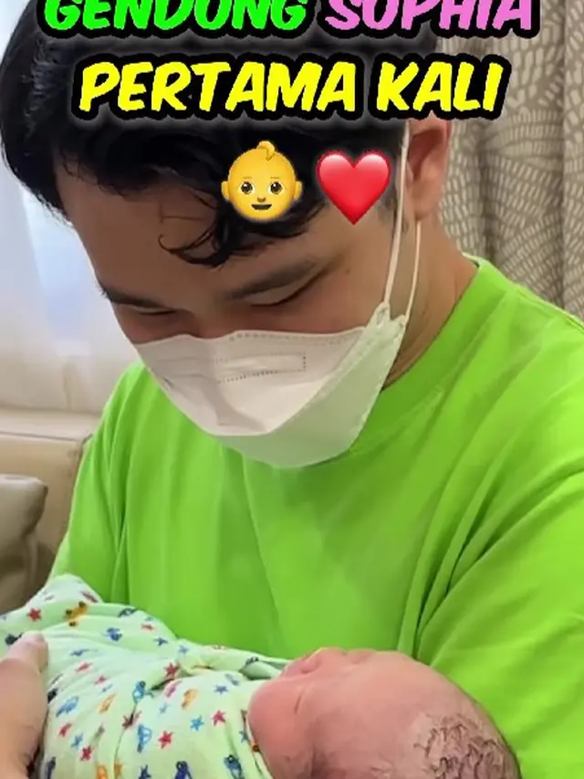 Jess No Limit Gendong Anak Pertama Kali