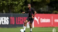 Striker anyar AC Milan, Christopher Nkunku. (AC Milan)