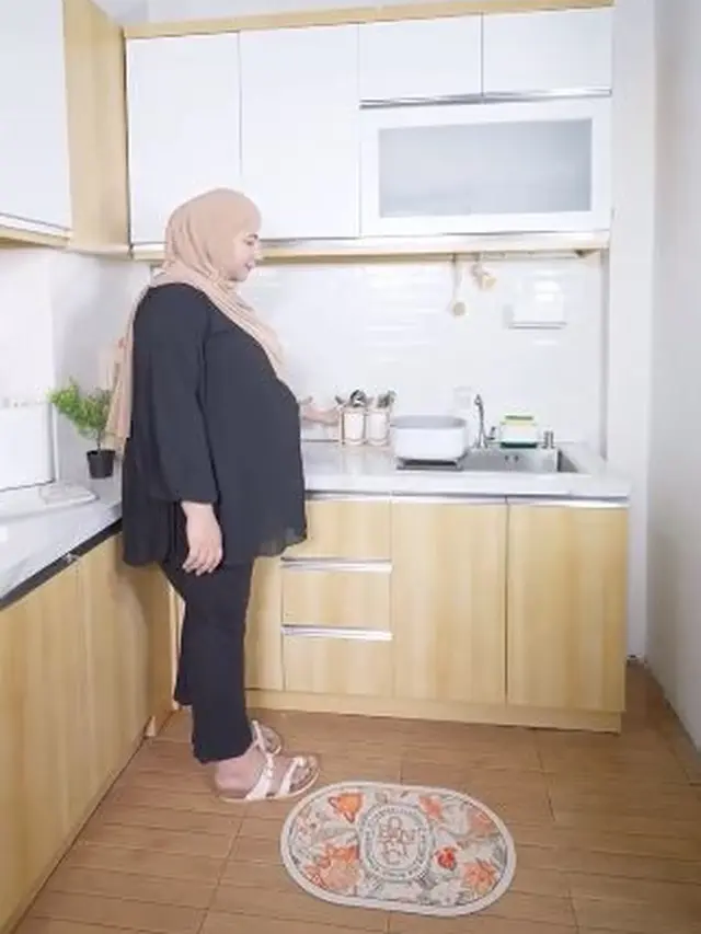 Potret dapur kotor rumah baru Tasyi Athasyia (Sumber: Instagram/@tasyiiathasyia)