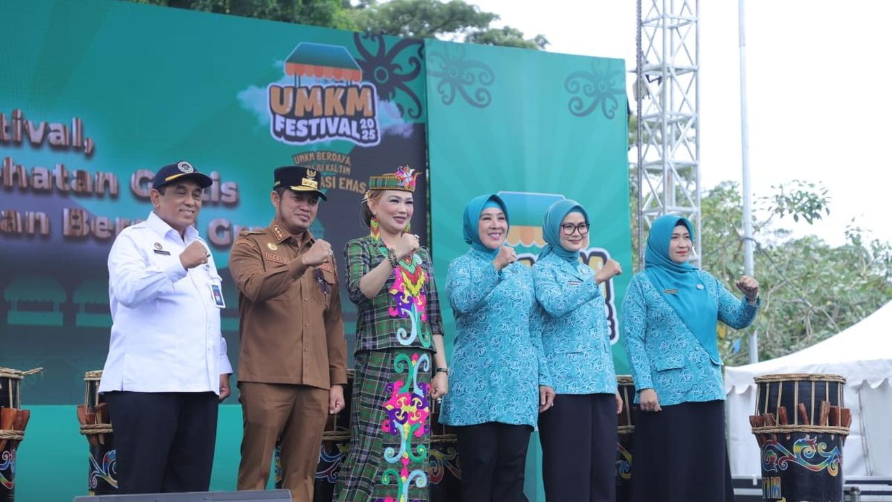 Tri Tito Resmi Buka Pameran Festival UMKM 2025 dan Pemeriksaan Kesehatan Gratis