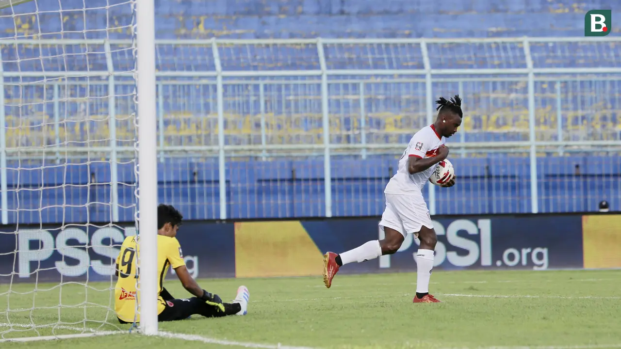 FOTO: PSM Makassar Lolos ke Perempatfinal usai Bermain Imbang 2-2 dengan Borneo FC - Guy Junior