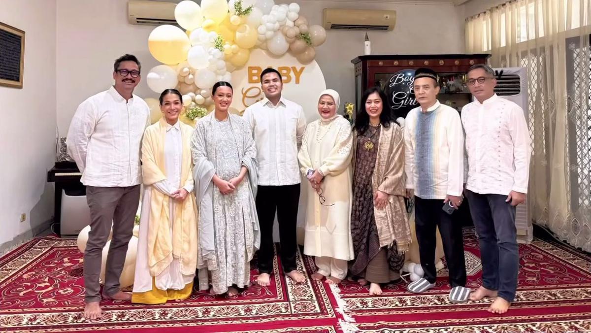 Momen Gender Reveal Nabila Sudiro, Tora Sudiro Bakal Punya Cucu Laki-Laki