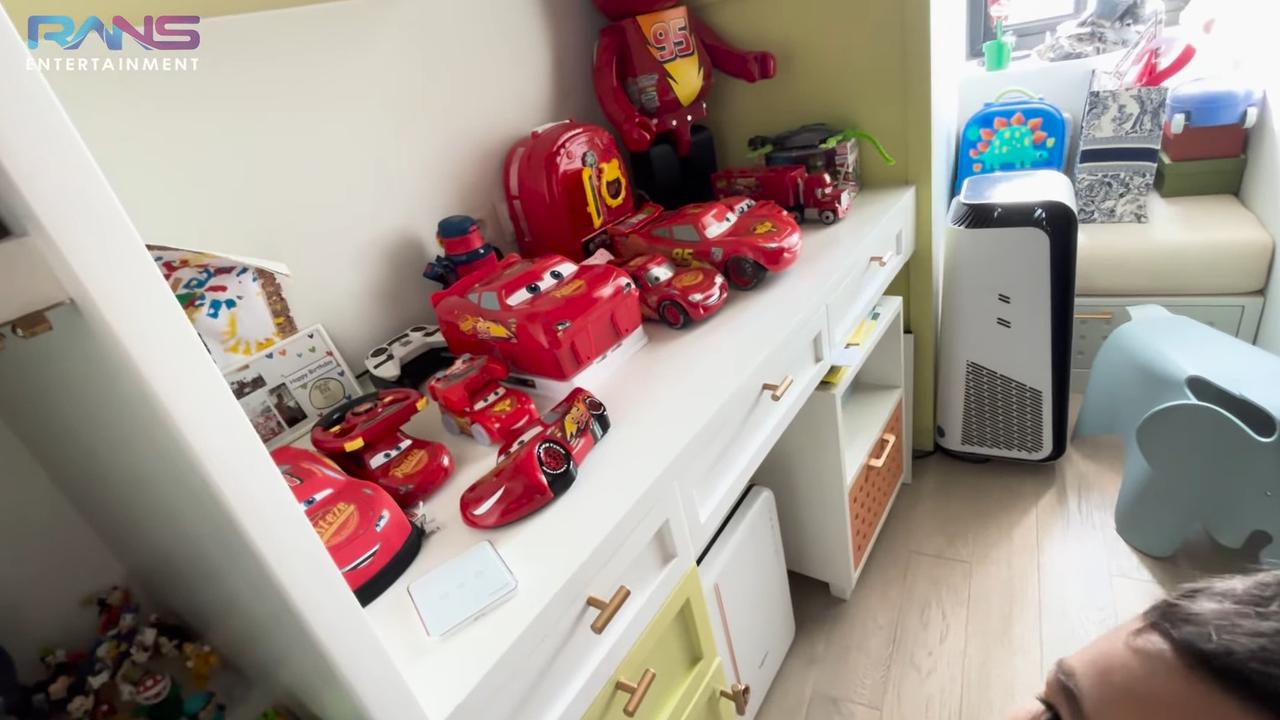 5 Potret Rayyanza Room Tour Kamar Pribadi Penuh Mainan, Kini Ditempati Baby Lily - Dilengkapi Kasur Tersembunyi