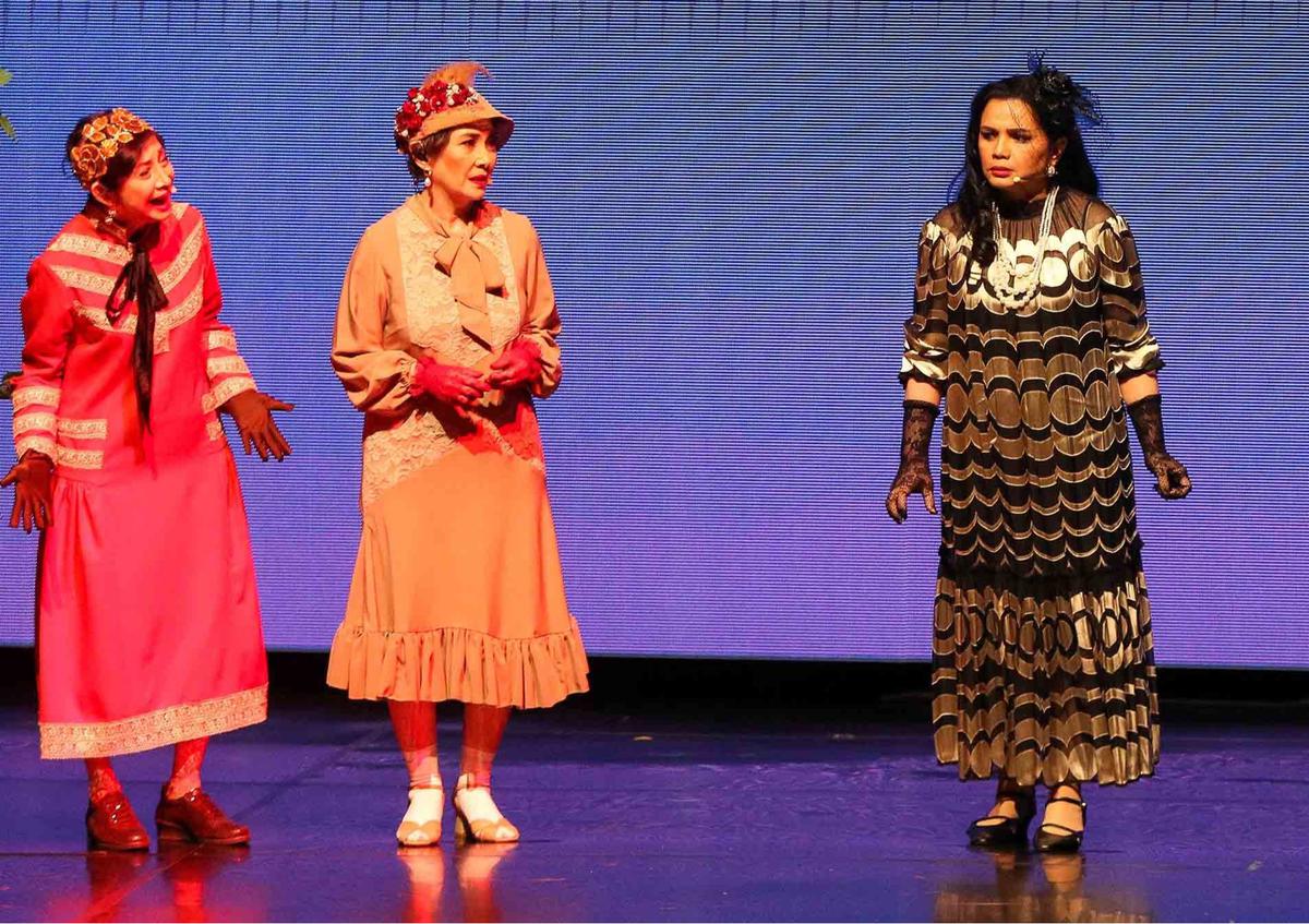 FOTO: City Of Love: Kolaborasi Seni Teater dan Sinema di Panggung JCC Jakarta