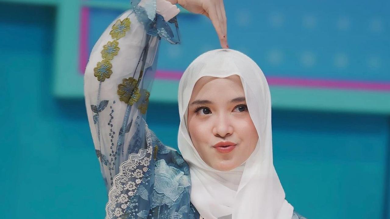Profil dan Perjalanan Karier Nissa Sabyan, Penyanyi Religi yang Sukses dan Baru Menikah dengan Ayus