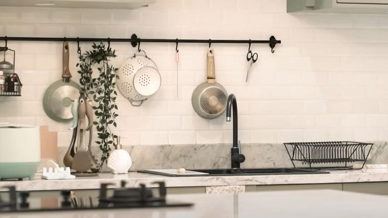Kabinet Dapur Minimalis Atas