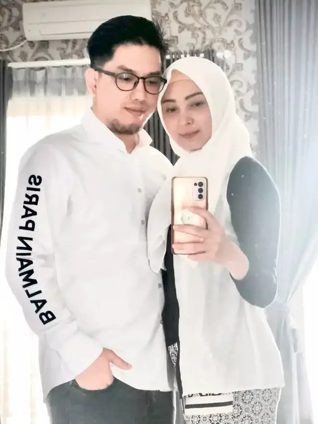 [Fimela] Della Puspita