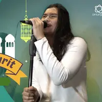 Walaupun sedang berpuasa, Virzha mempunyai segudang aktivitas. Lihat apa aja kegiatan Virzha di bulan puasa ini.