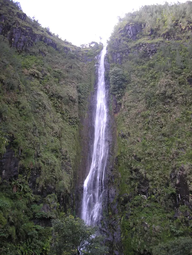 Air Terjun Sedudo di Gunung Liman Nganjuk Jawa Timur
