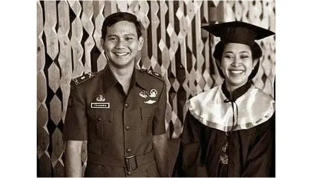 6 Potret Lawas Capres Cawapres 2024 Bareng Istri, Romantis Sedari Dulu
