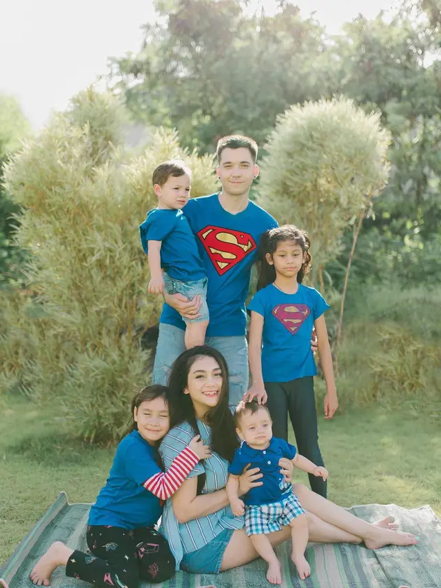Genap Berusia 27 Tahun, Ini 6 Potret Transformasi Stefan William Kini Jadi Ayah Idaman