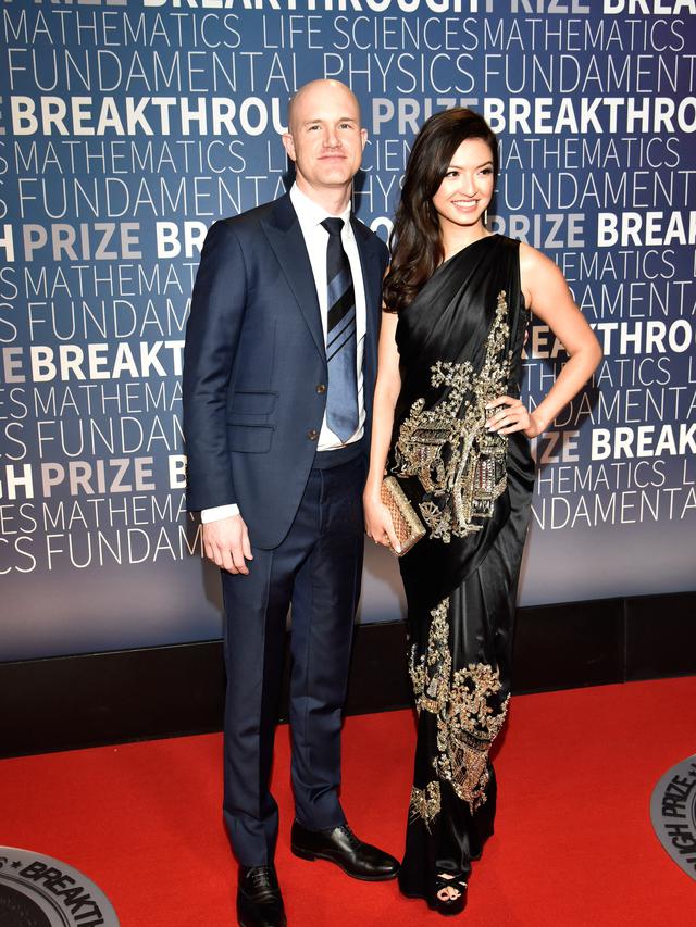 Brian Armstrong dan Raline Shah