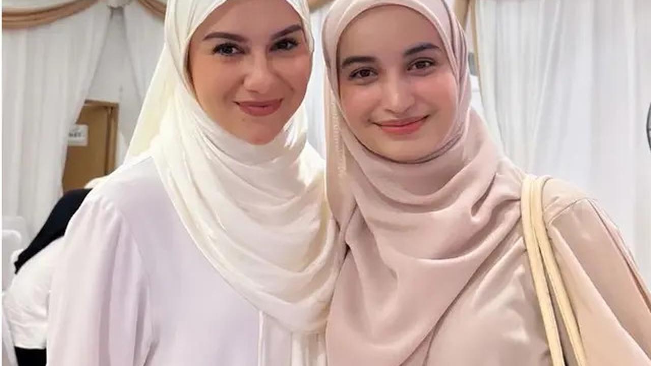 6 Potret Tamu Artis di Acara Tasyakuran Rumah Baru Irish Bella dan Haldy Sabri