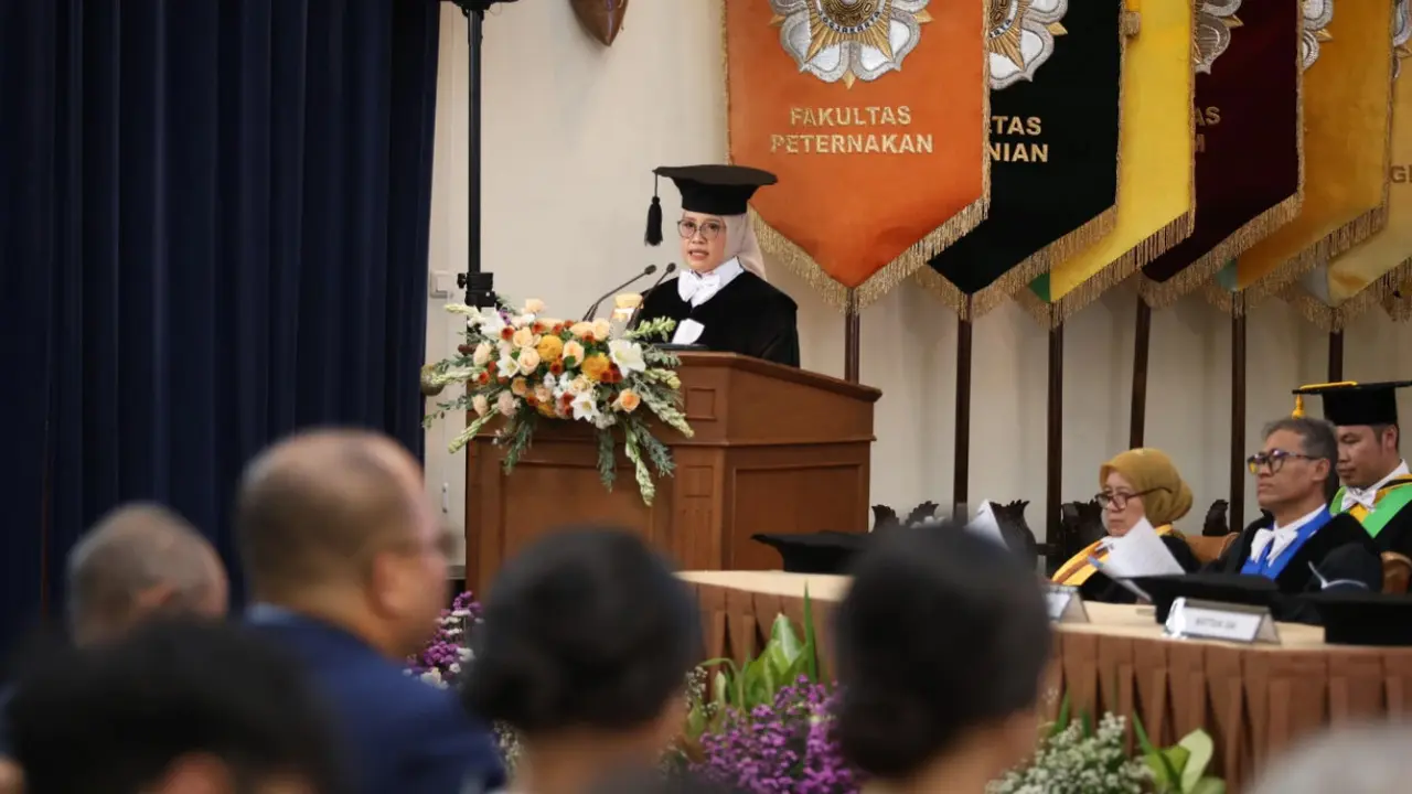 Guru Besar UGM