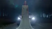 Peri Cantik dan Alien Incar New A 45 AMG!