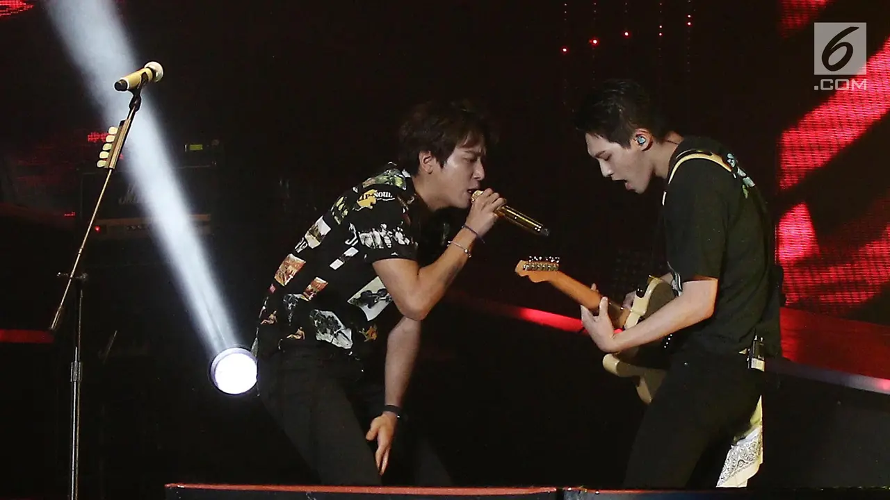 CNBLUE