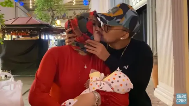 Momen Saat Anak Sule Bertemu Ibunya, Rizky Febian Gendong Bayi Lina