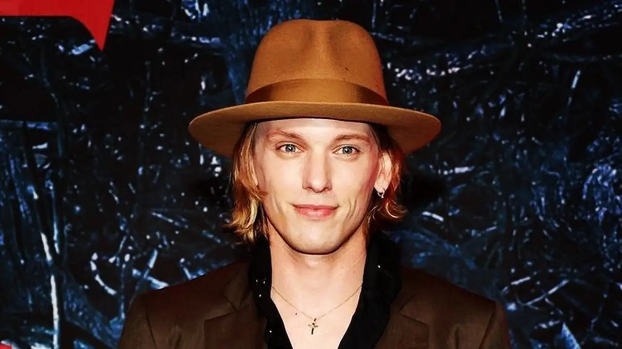Jamie Campbell Bower. (Foto: Instagram/bowerjamie)