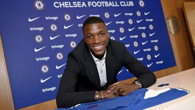 Chelsea Resmi Perkenalkan Moises Caicedo Sebagai Pemain Barunya