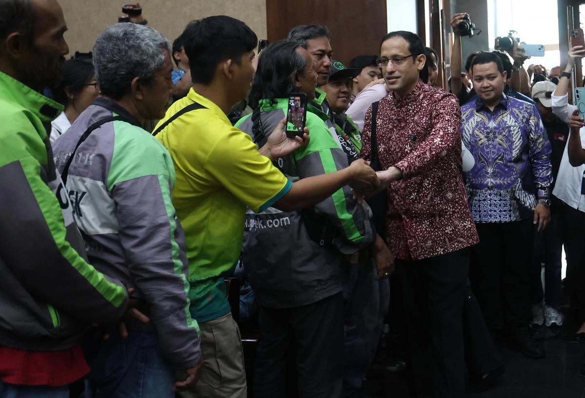 FOTO: Nadiem Makarim Dituntut 18 Tahun Penjara dalam Kasus Chromebook