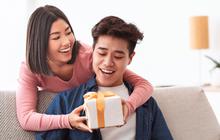 Parfum hingga Grooming Set, Ini 10 Ide Kado Valentine yang Aman dan Disukai Pasangan