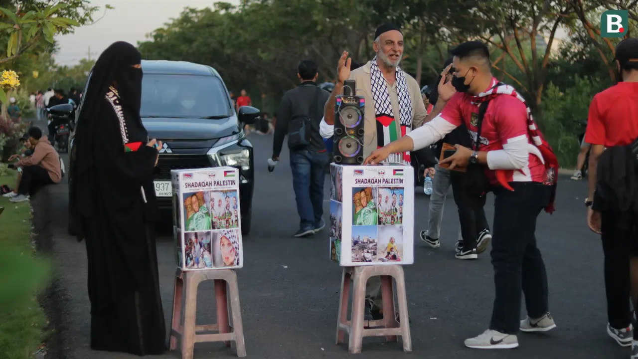 Donasi Saat Uji Coba Timnas Indonesia Vs Palestina