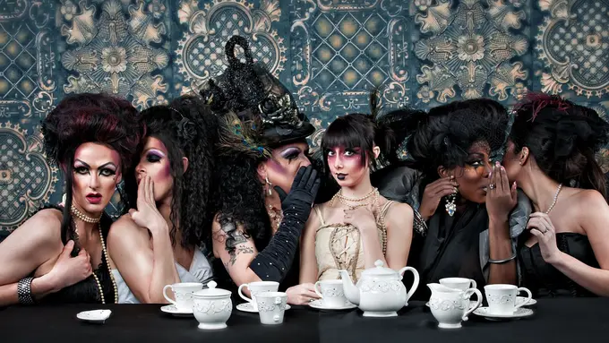 Jangan Dengerin Kata Tetangga, Menikah Itu Urusanmu Sendiri