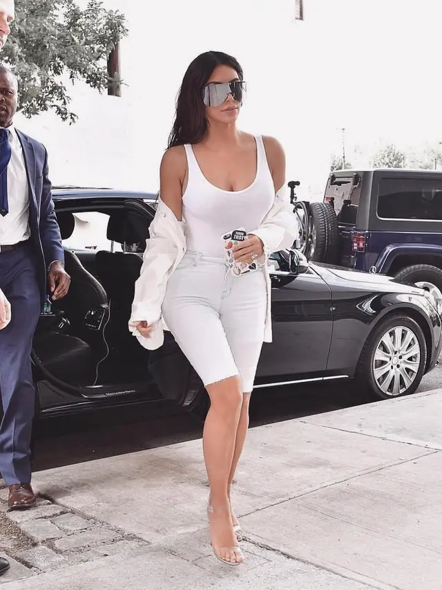 [Bintang] Kim Kardashian