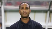Pelatih kepala Timnas Indonesia, Patrick Kluivert saat laga FIFA Matchday melawan Chinese Taipei di Stadion Gelora Bung Tomo (GBT), Surabaya, Jumat (05/09/2025). (Bola.com/Abdul Aziz)